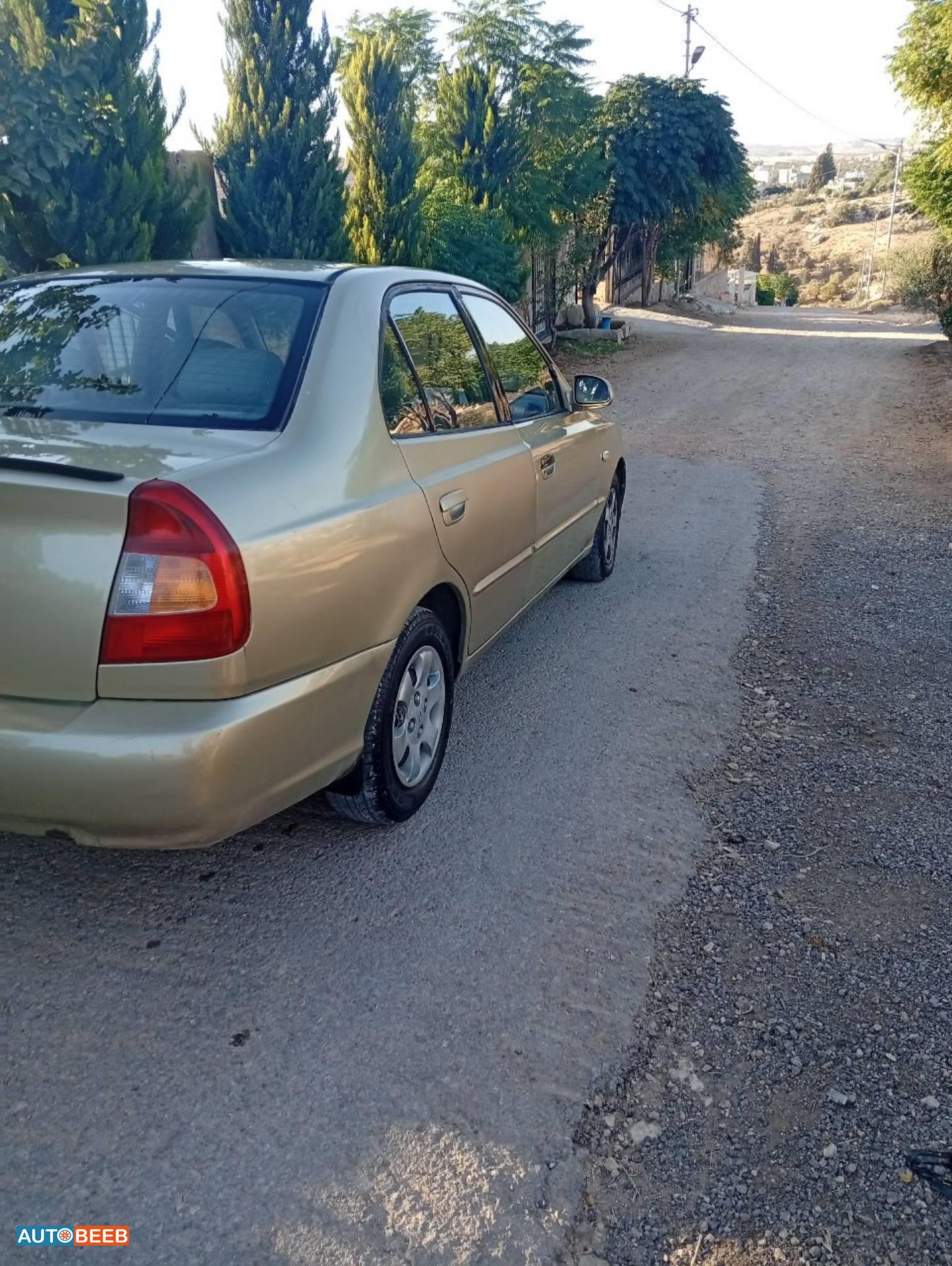 Hyundai Verna 2000