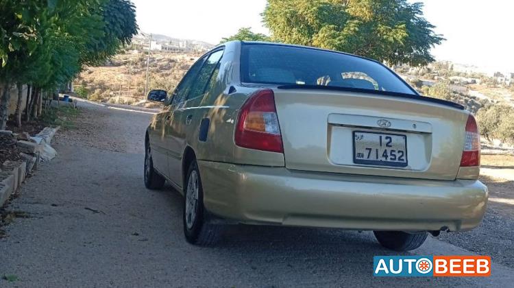 Hyundai Verna 2000