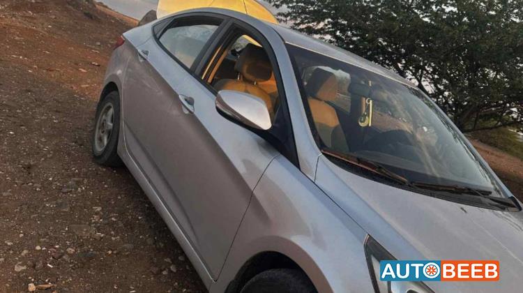 هيونداي اكسنت 2015