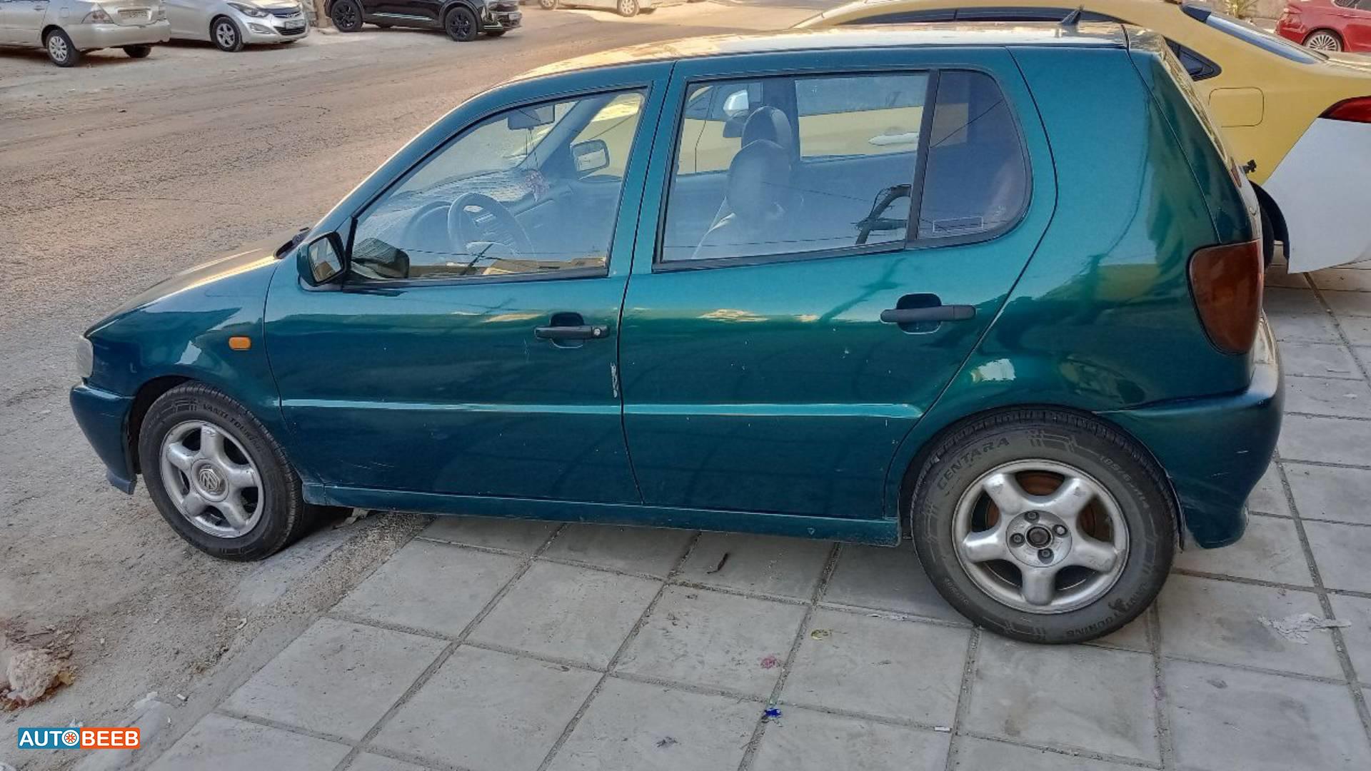 فولكس فاجن بولو 1996