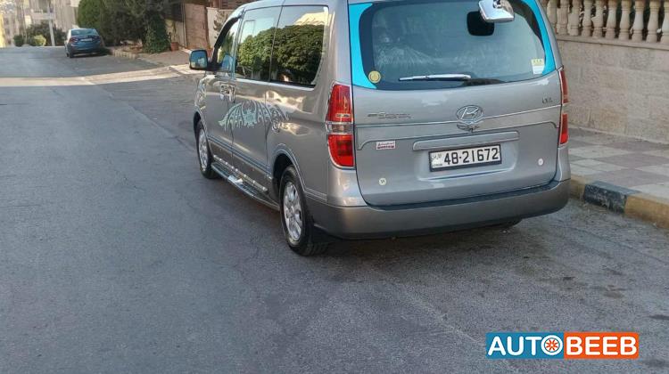 ميني باص هيونداي 2014