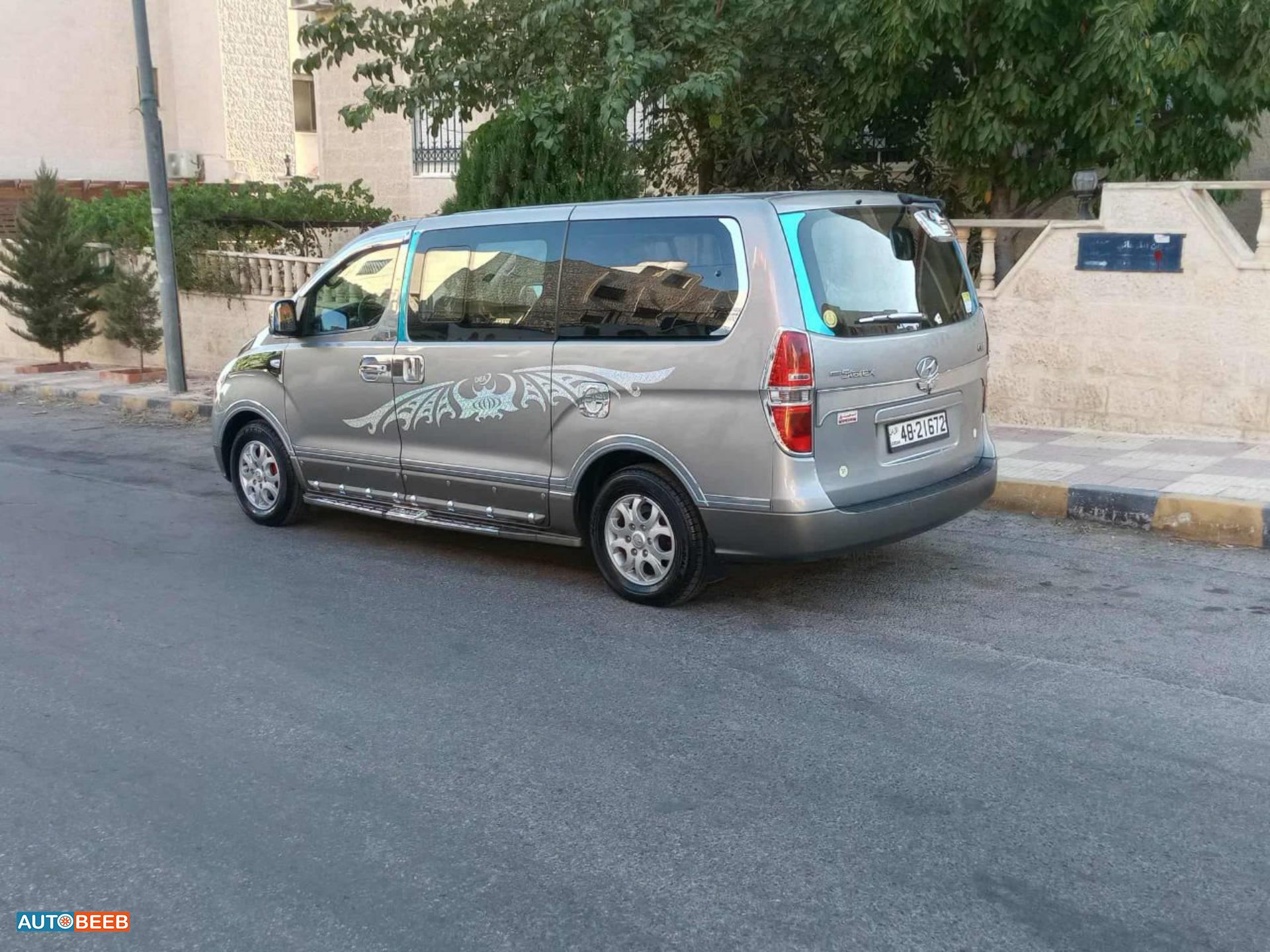 ميني باص هيونداي 2014