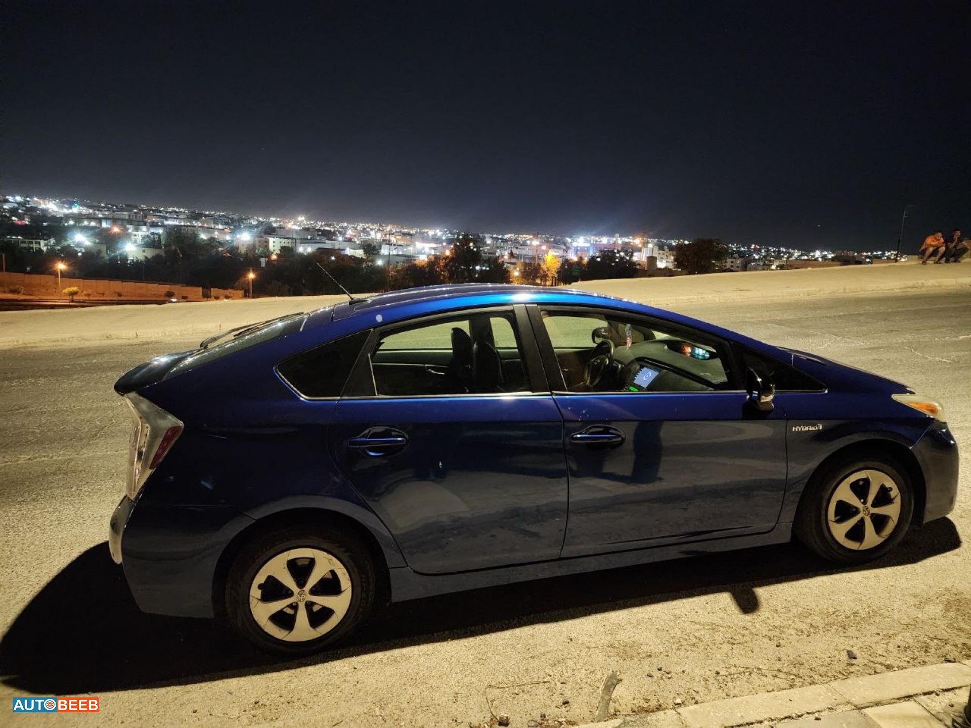 تويوتا بريوس 2010