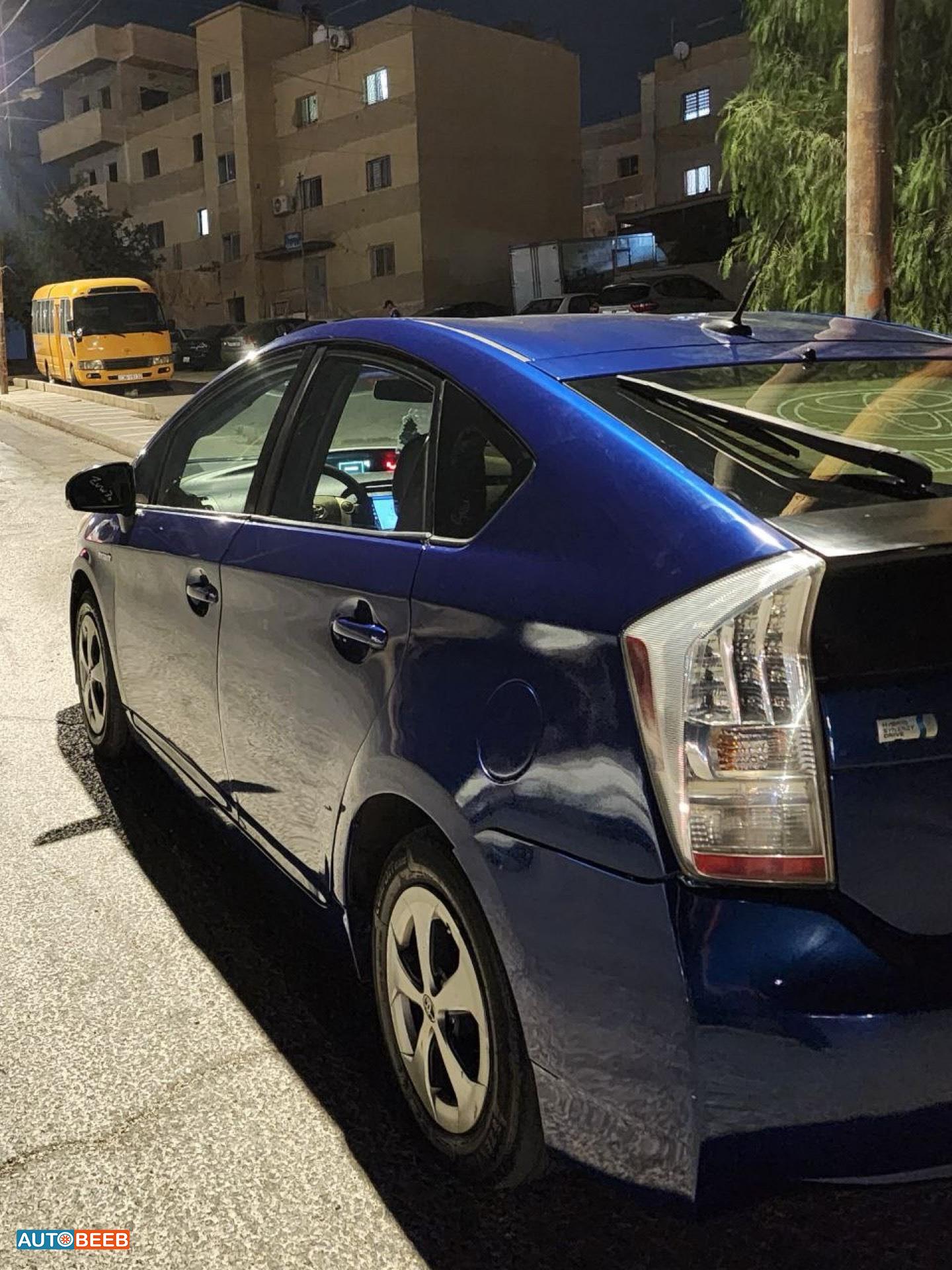 تويوتا بريوس 2010