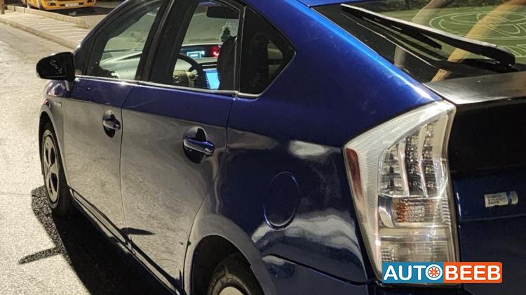 تويوتا بريوس 2010