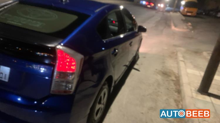 تويوتا بريوس 2010