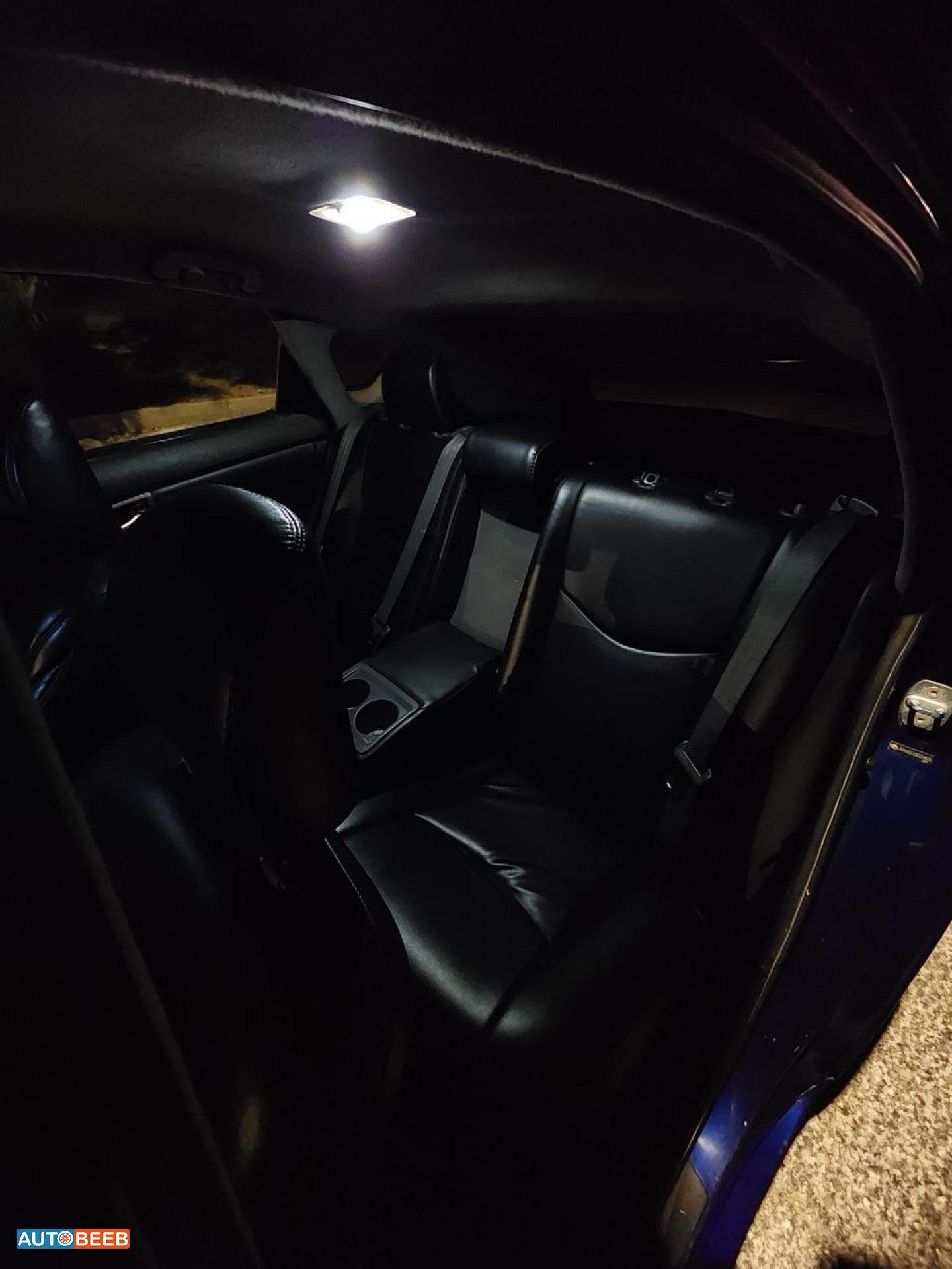 تويوتا بريوس 2010