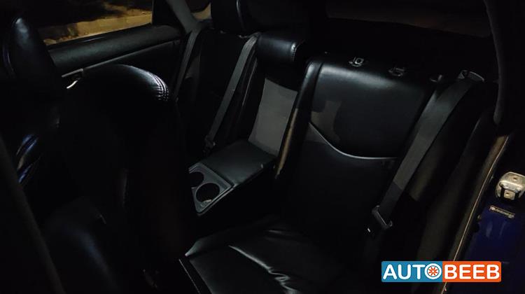 تويوتا بريوس 2010