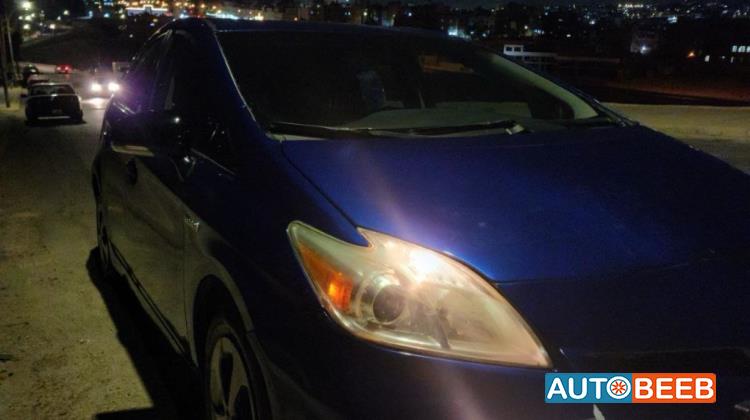 تويوتا بريوس 2010