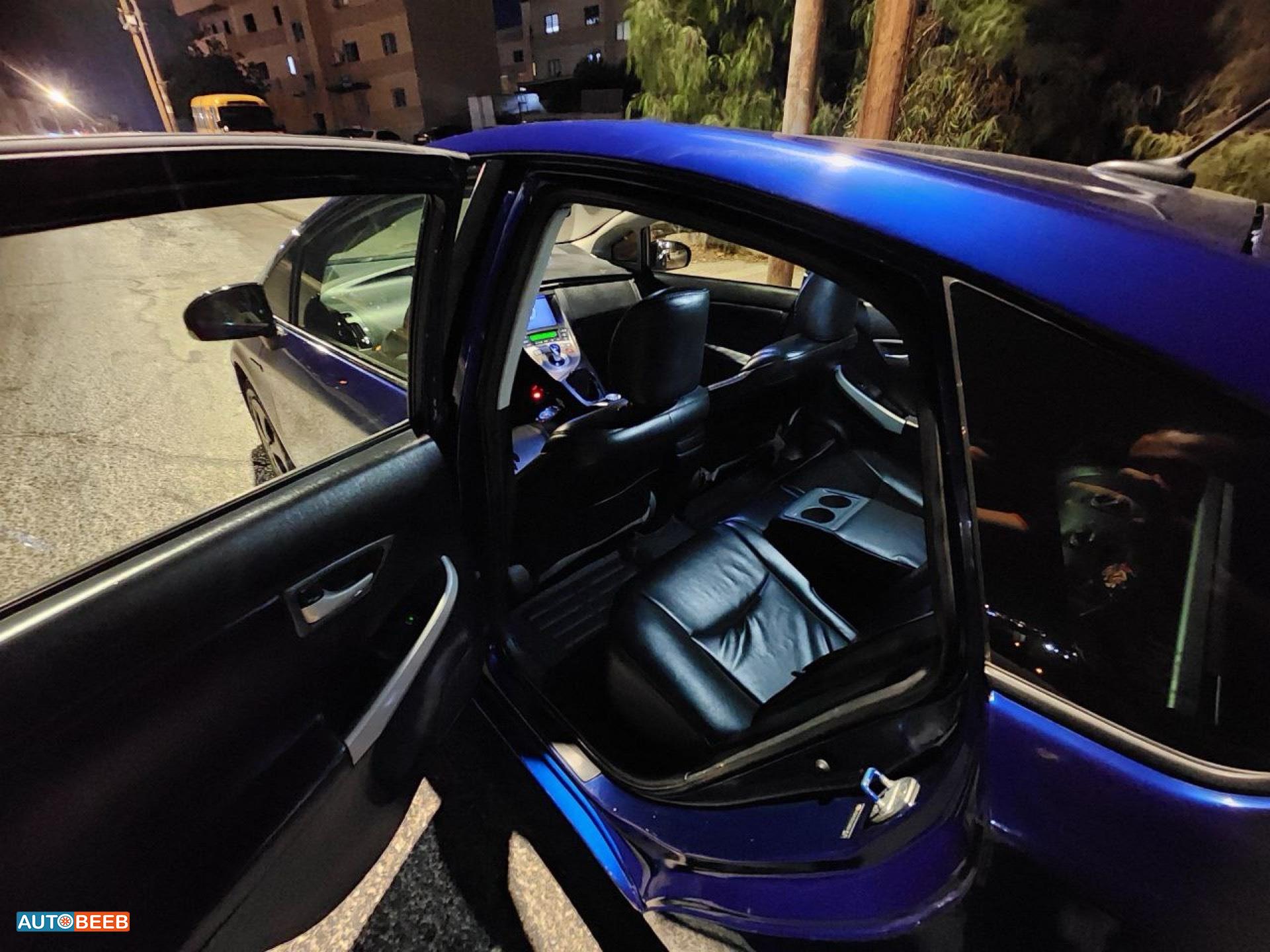 تويوتا بريوس 2010