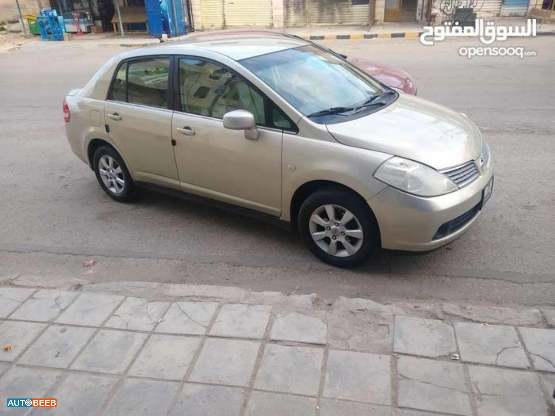 Nissan Tiida 2007