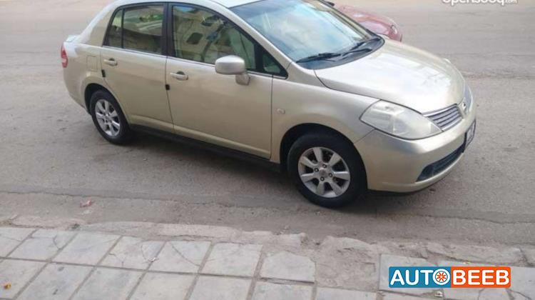 Nissan Tiida 2007