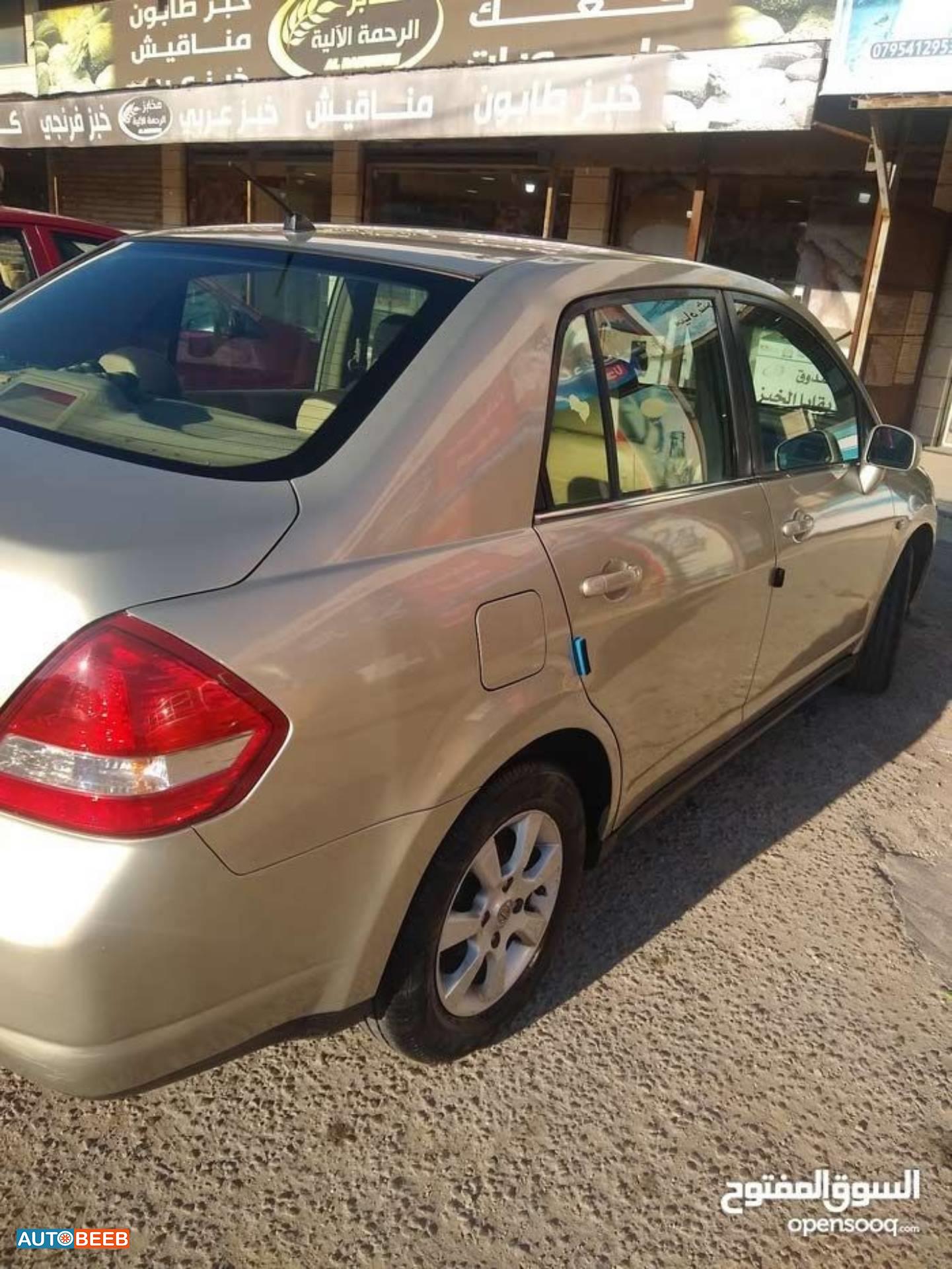 Nissan Tiida 2007