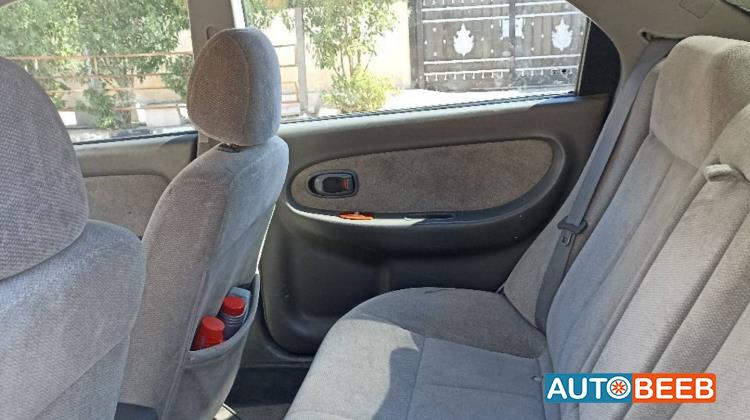 كيا سبكترا 2002