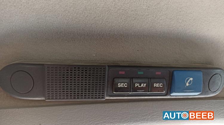 كيا سبكترا 2002