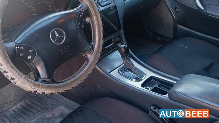 Mercedes Benz C200 2001
