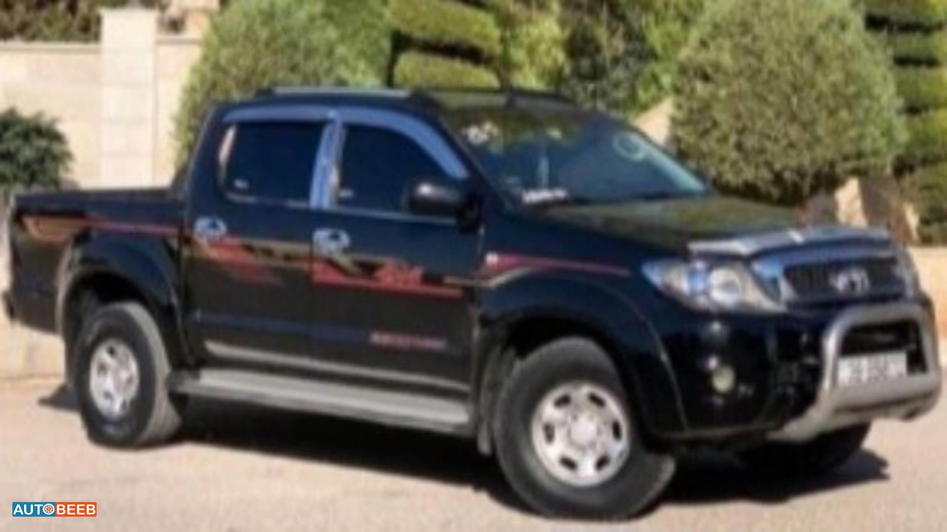 Toyota Hilux 2011