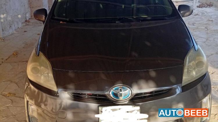 تويوتا بريوس 2010