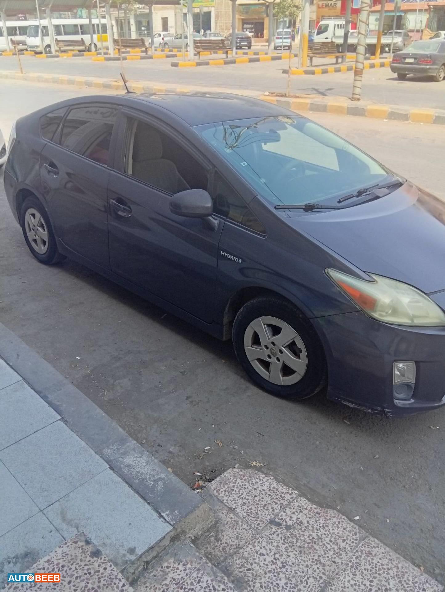 تويوتا بريوس 2010