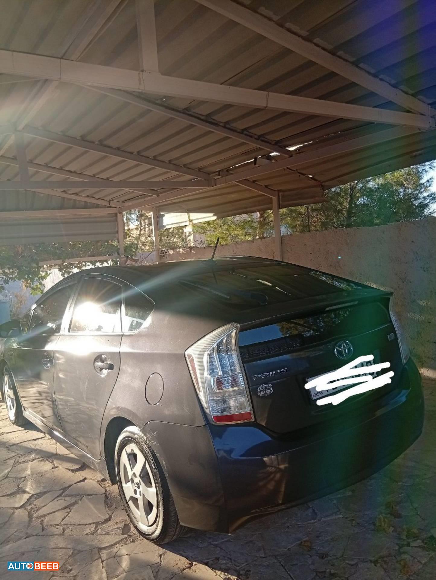 تويوتا بريوس 2010