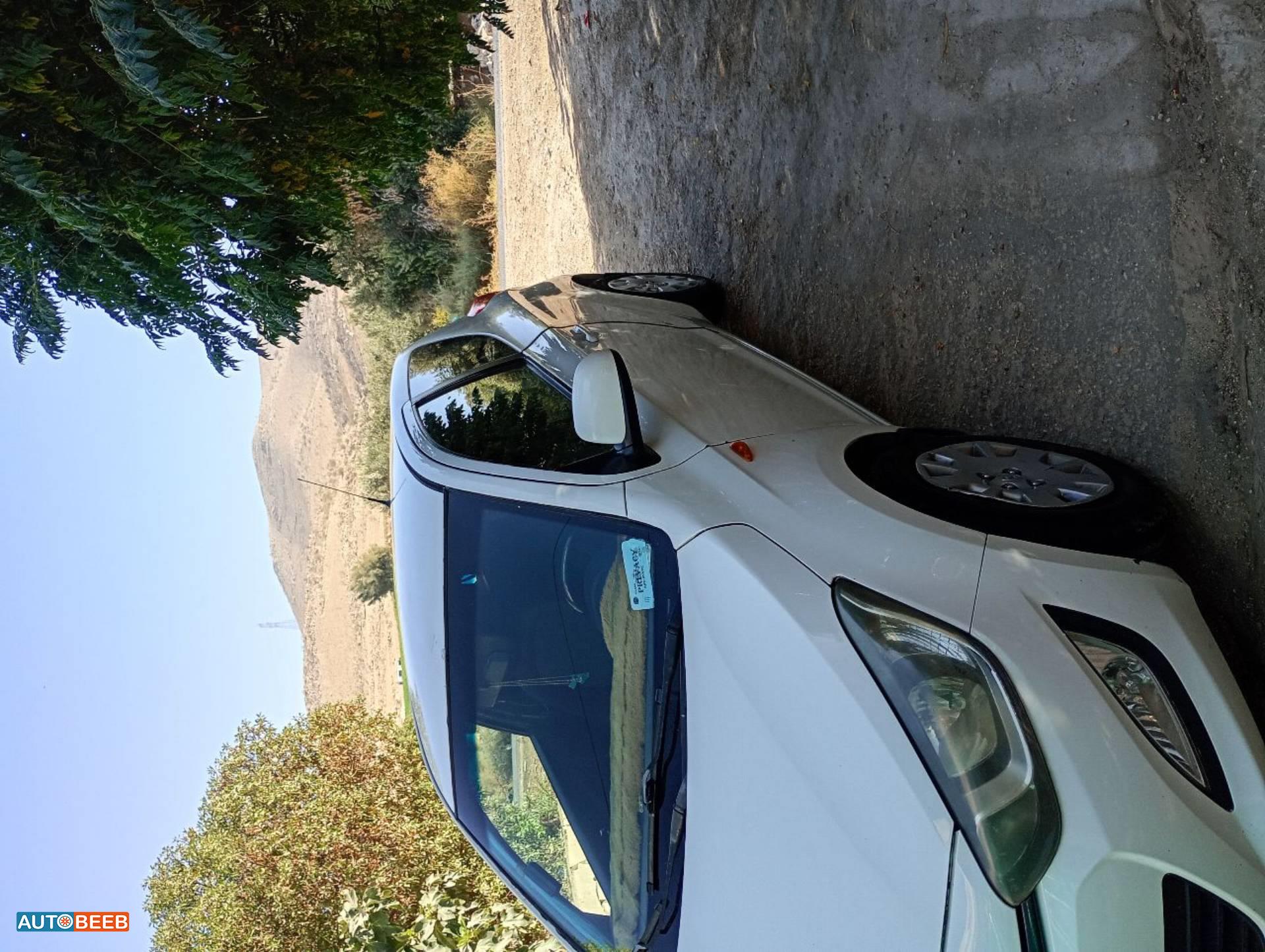 هيونداي i20 2014