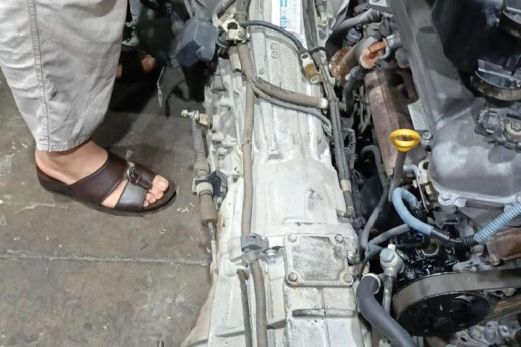  Gear Box Nissan Navara