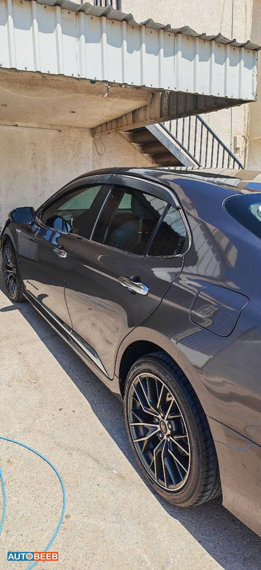 تويوتا كامري 2019