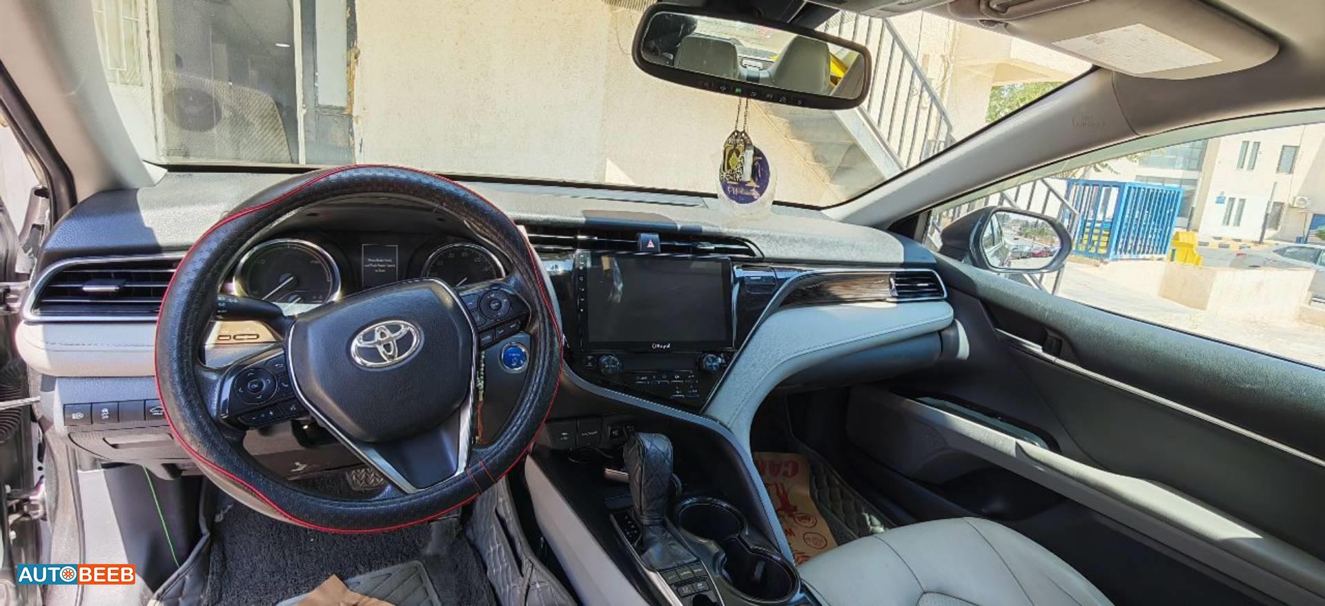 تويوتا كامري 2019