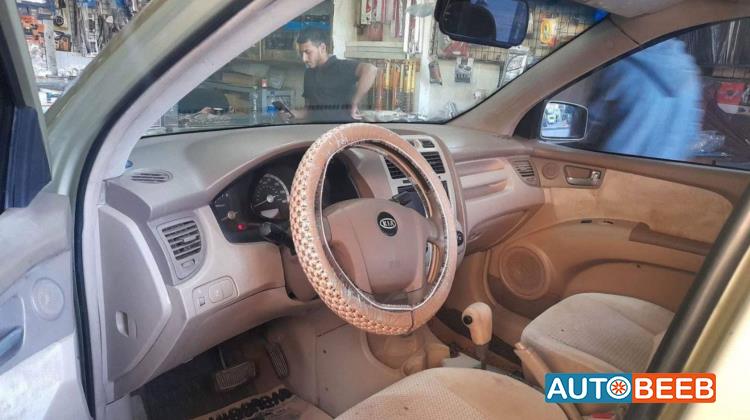 كيا سبورتاج 2005