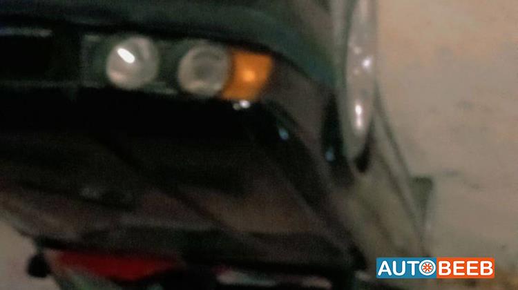 بي ام دبليو 520 1991