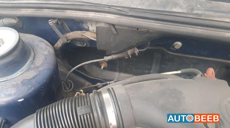 فولكس فاجن جولف MK 1993