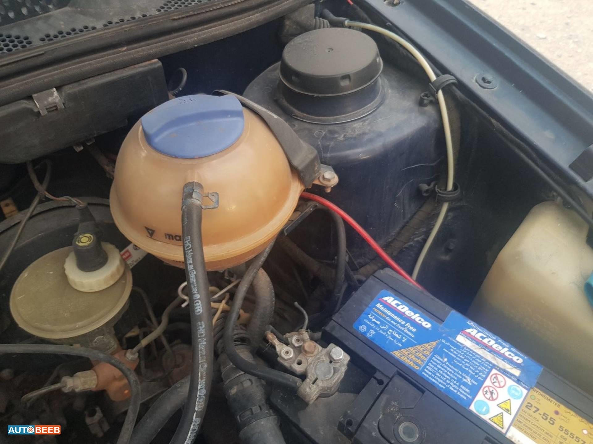 فولكس فاجن جولف MK 1993