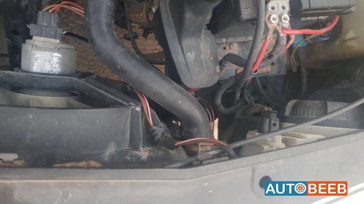 فولكس فاجن جولف MK 1993