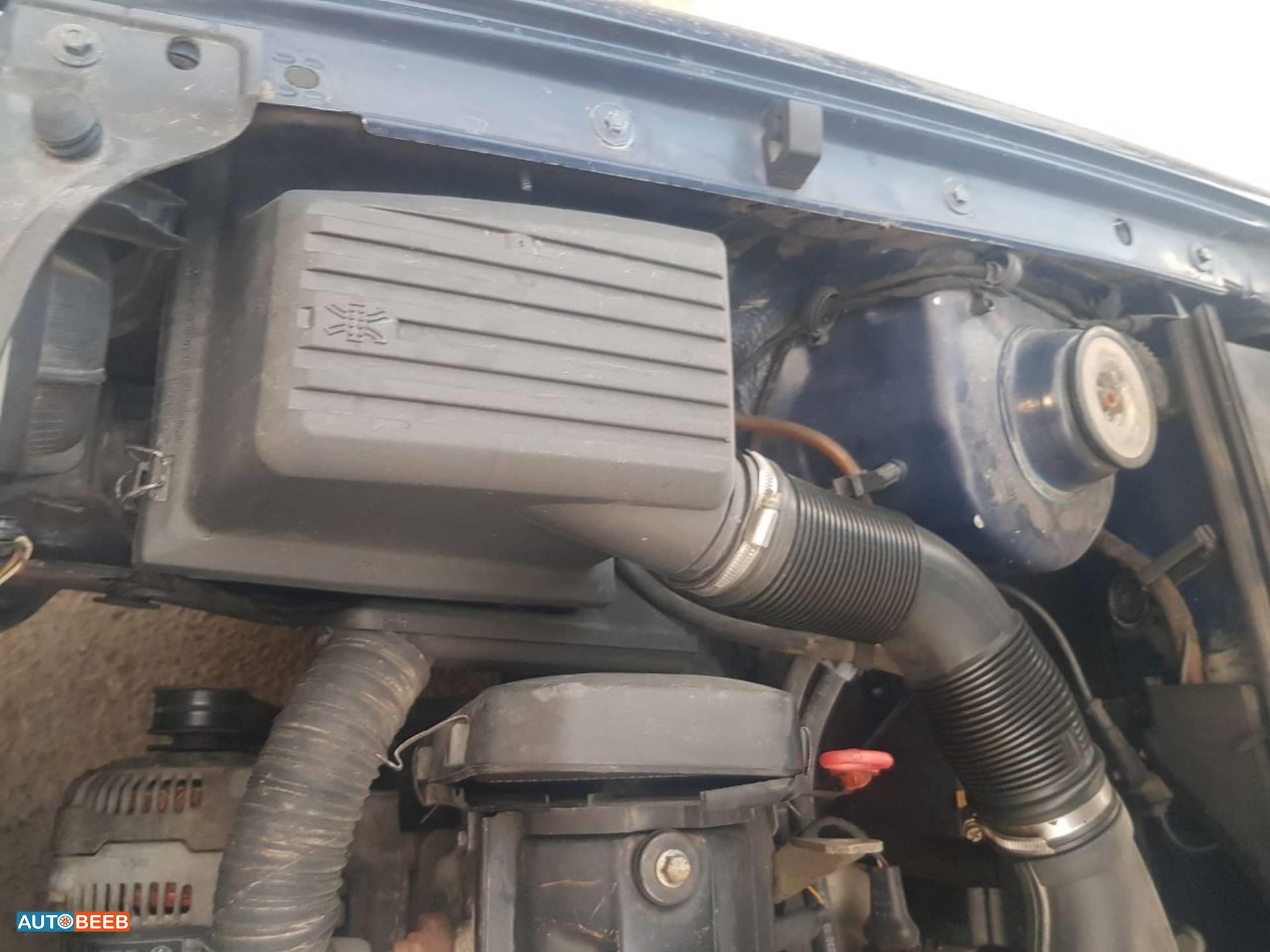 فولكس فاجن جولف MK 1993