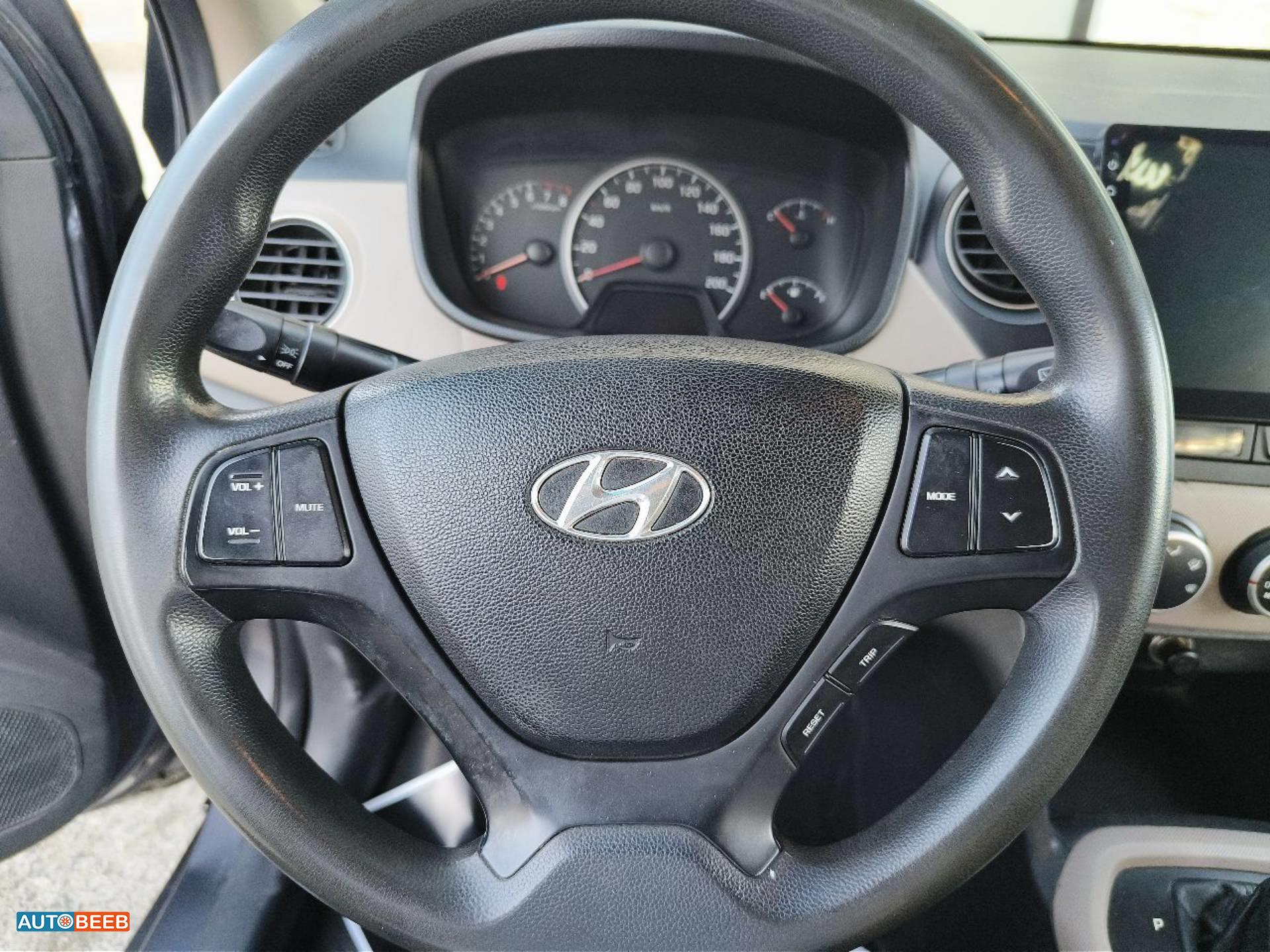 هيونداي i10 2015