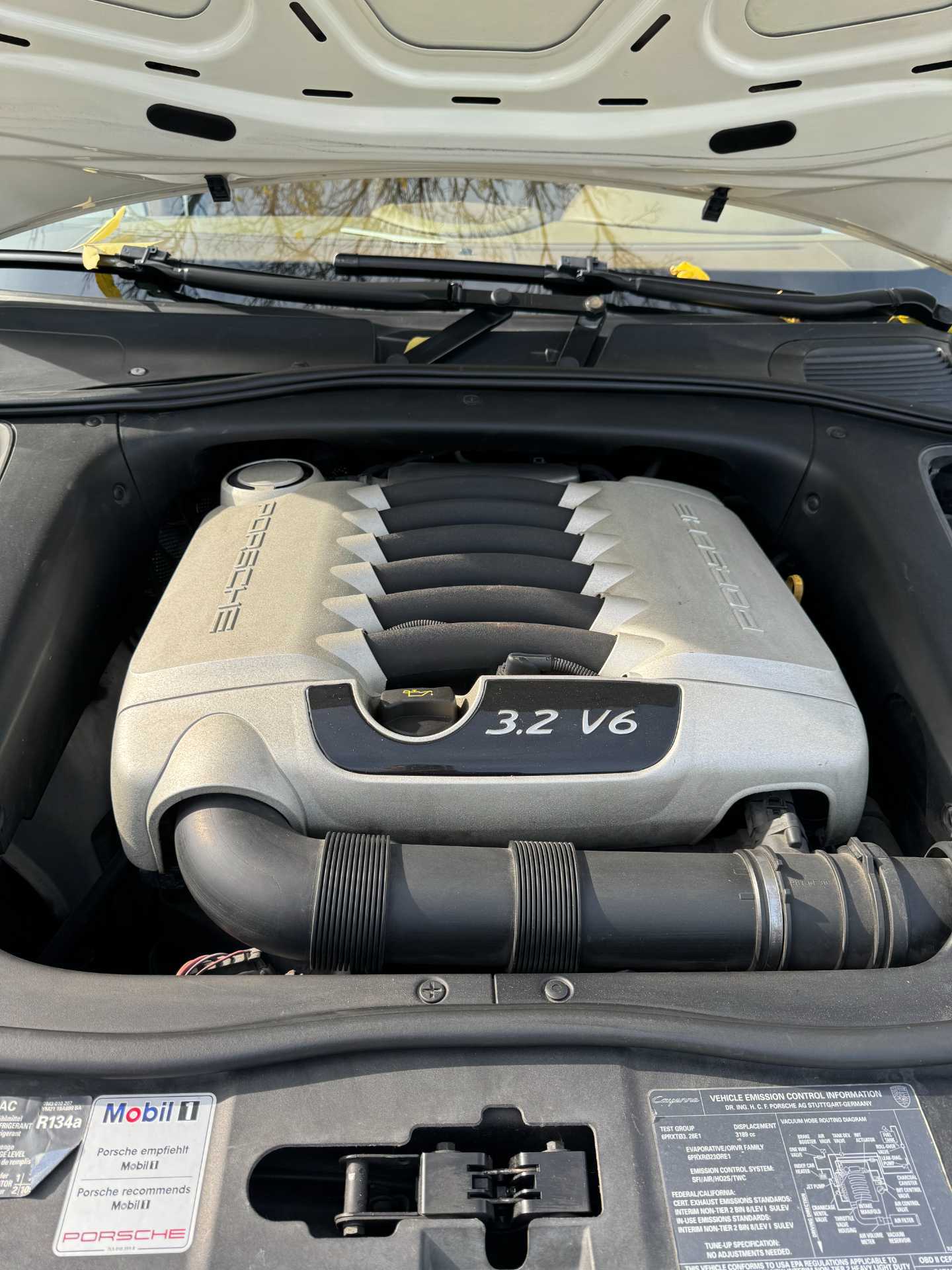 بورش كايين 2006