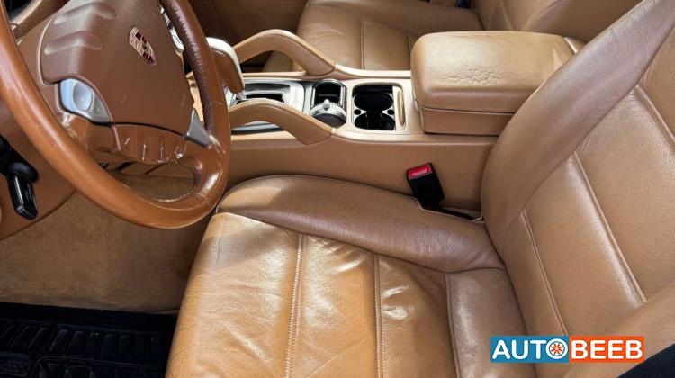 بورش كايين 2006