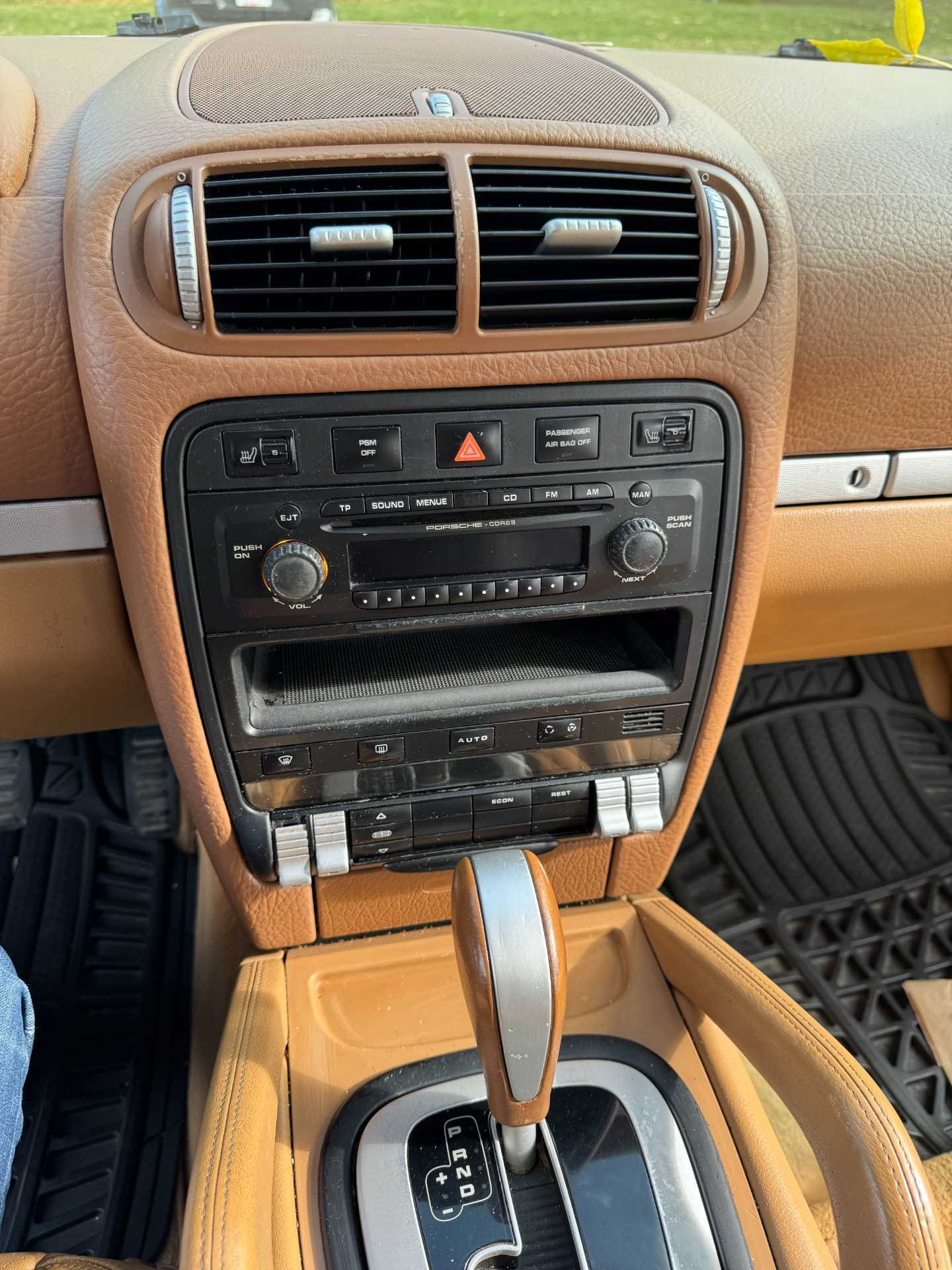 بورش كايين 2006