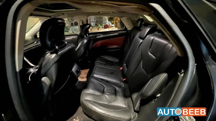 Ford Fusion 2017