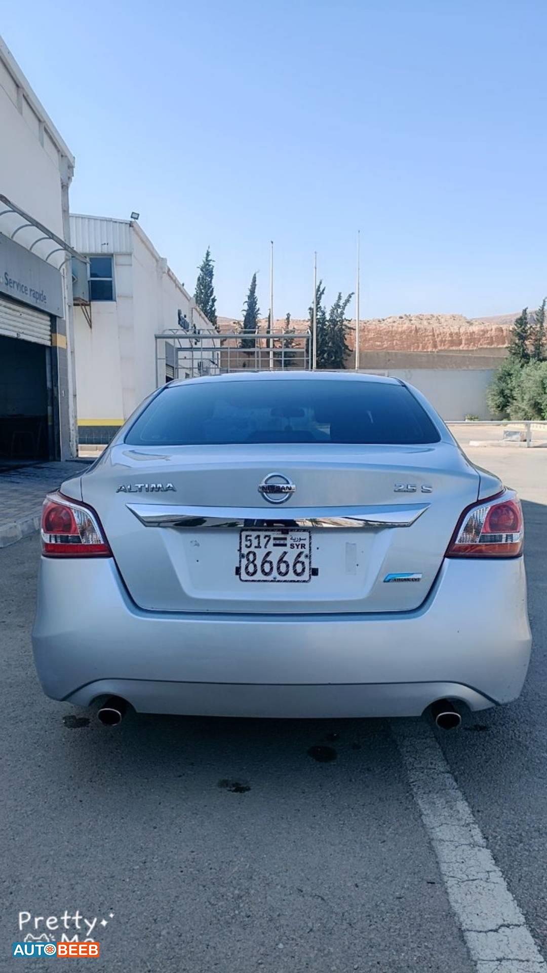 نيسان التيما 2013