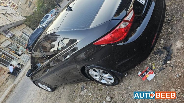 Hyundai Sonata 2011
