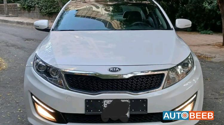KIA K5 2011
