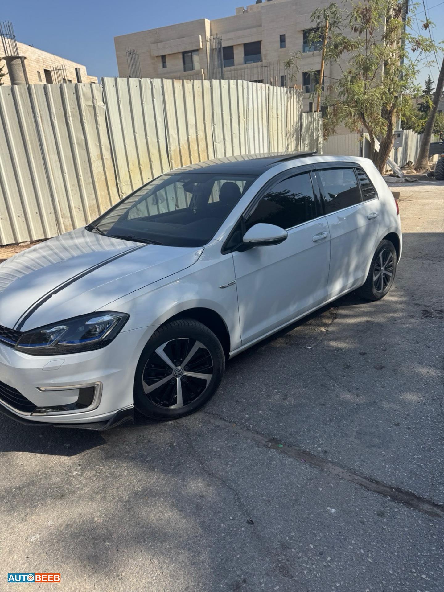 Volkswagen E-Golf 2019