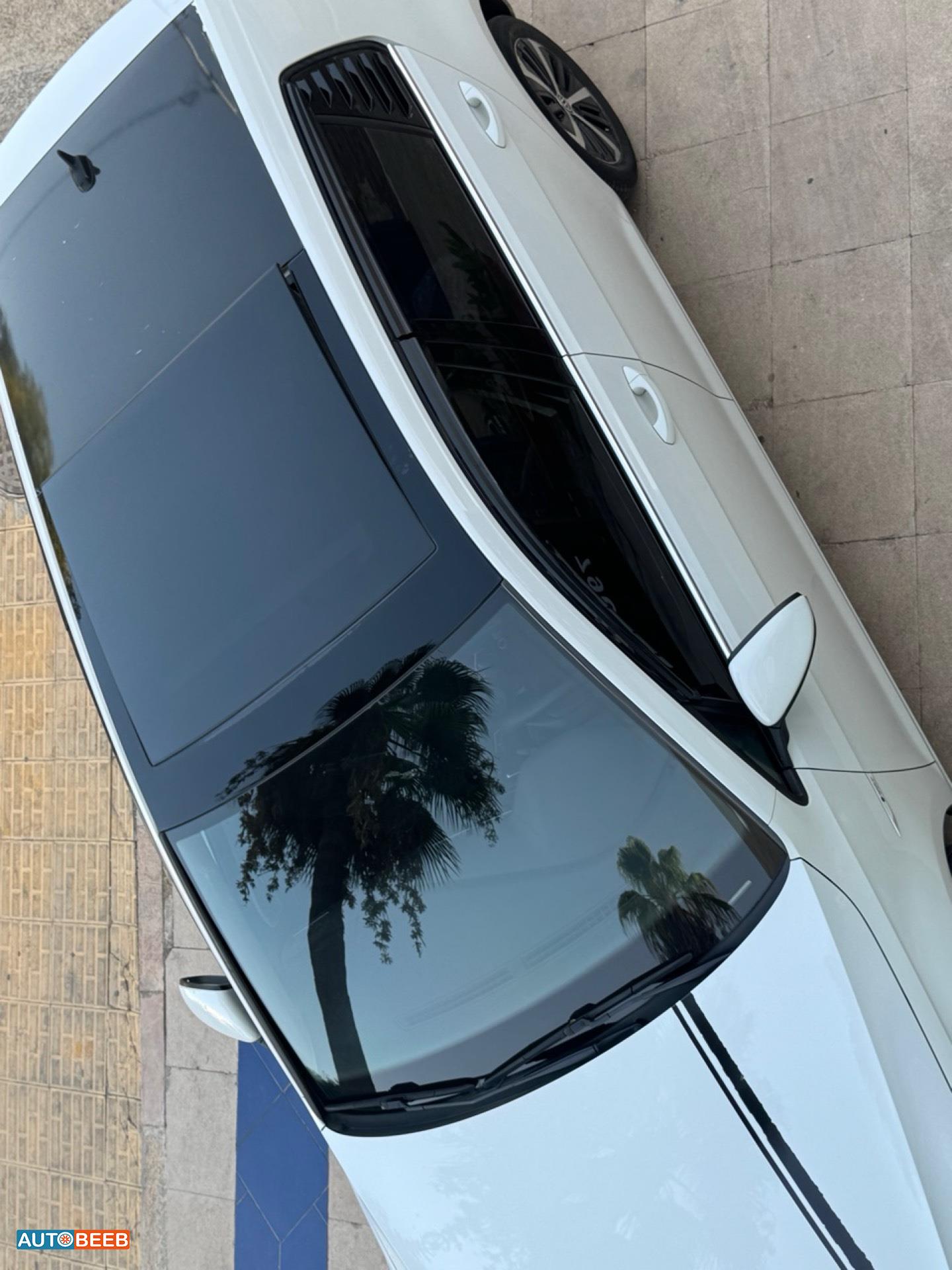 Volkswagen E-Golf 2019