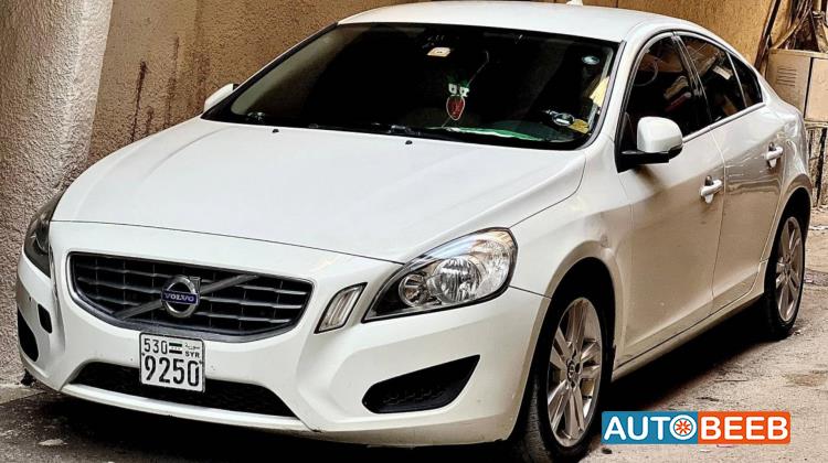 فولفو S60 2012