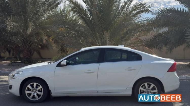 فولفو S60 2012