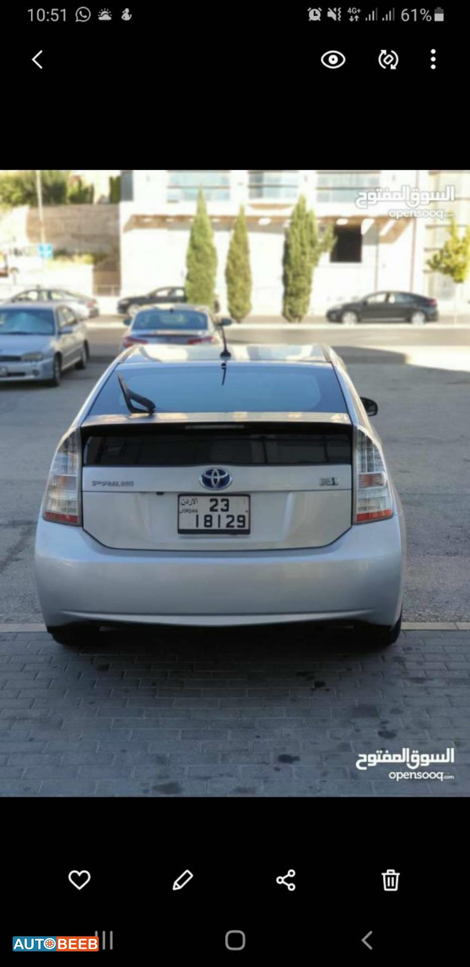 Toyota Prius 2011