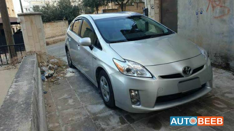 Toyota Prius 2011