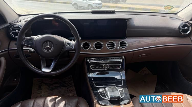 مرسيدس بنز E300 2019