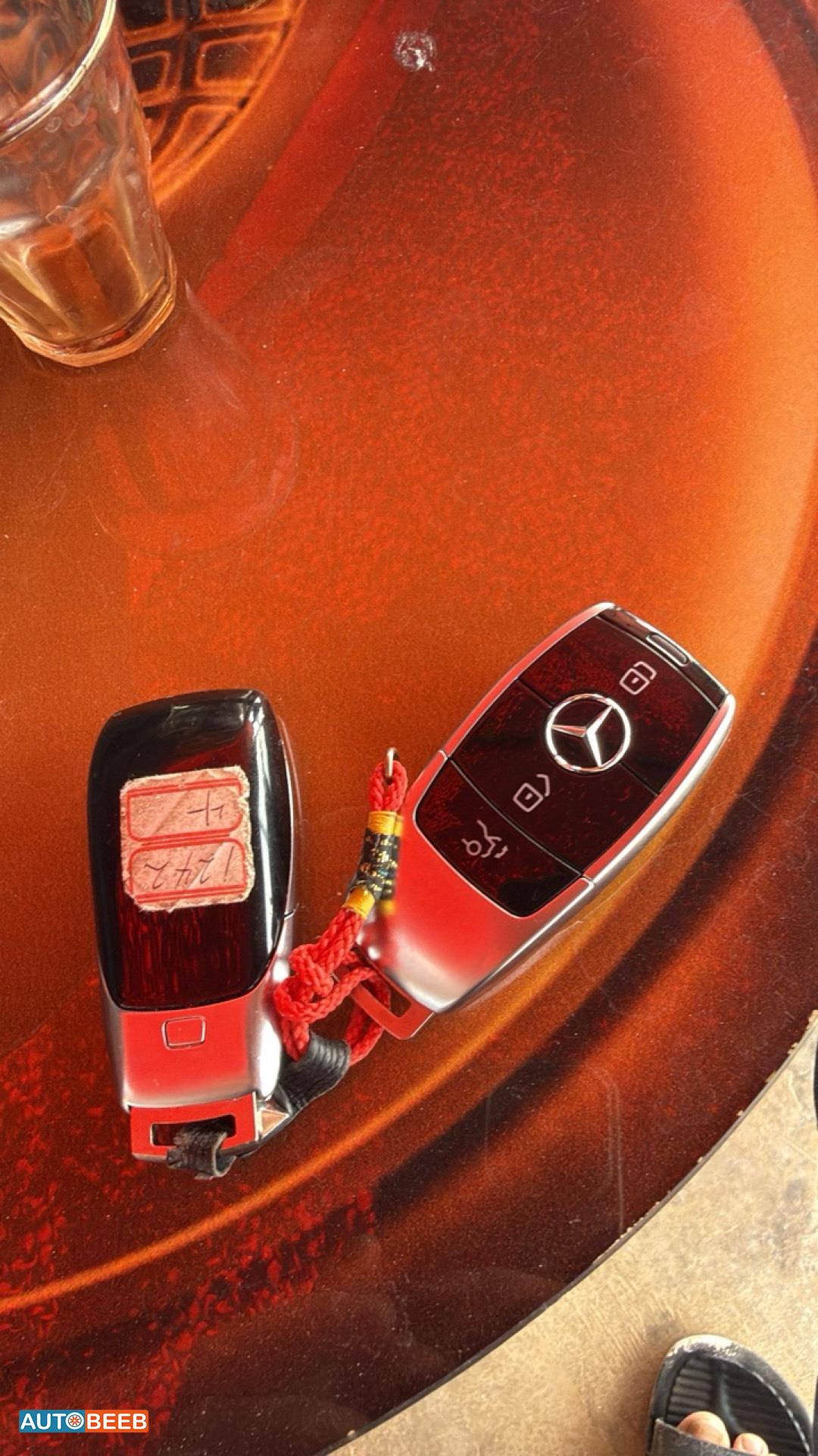 مرسيدس بنز E300 2019